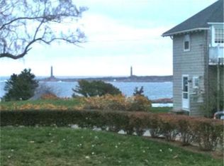 15 Popplestone Ln, Rockport, MA 01966