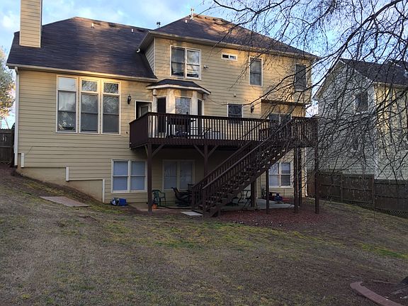 Back Yard View With Remodeld Deck
