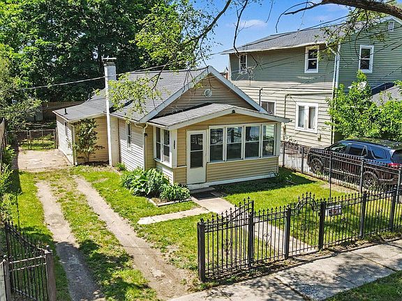 2nd image of 2841 Longstreet Ave SW