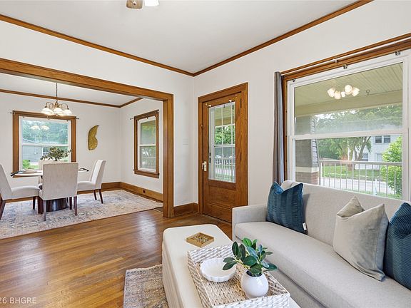 5th image of 3819 S Union St