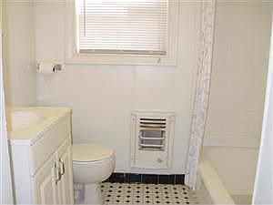 5th image of 1423 S Marsalis Ave