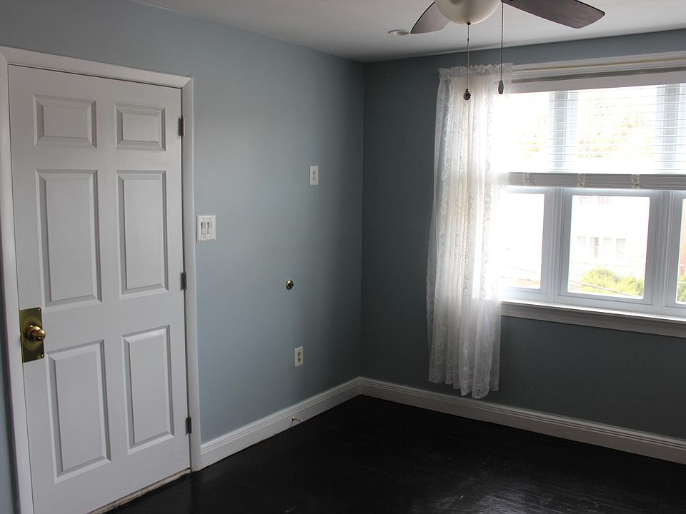 1st image of 586 Livezey St Floor 2