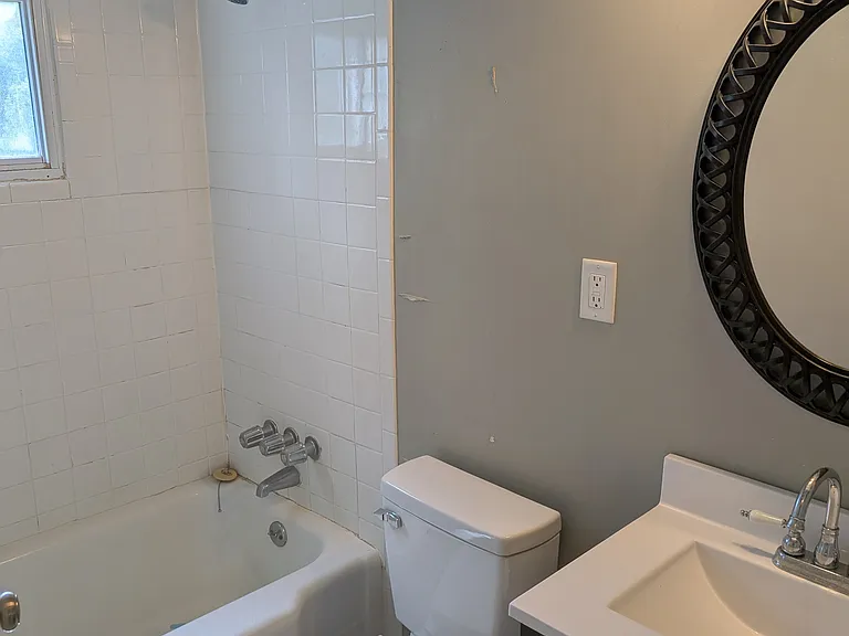 2054 N Berry St — Photo 11