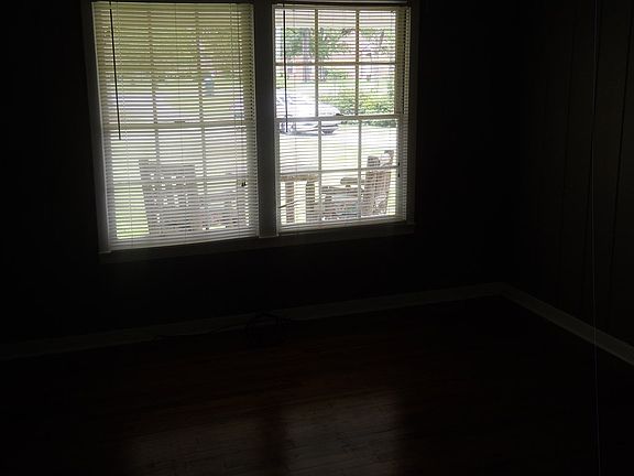 5th image of 215 Alco Dr