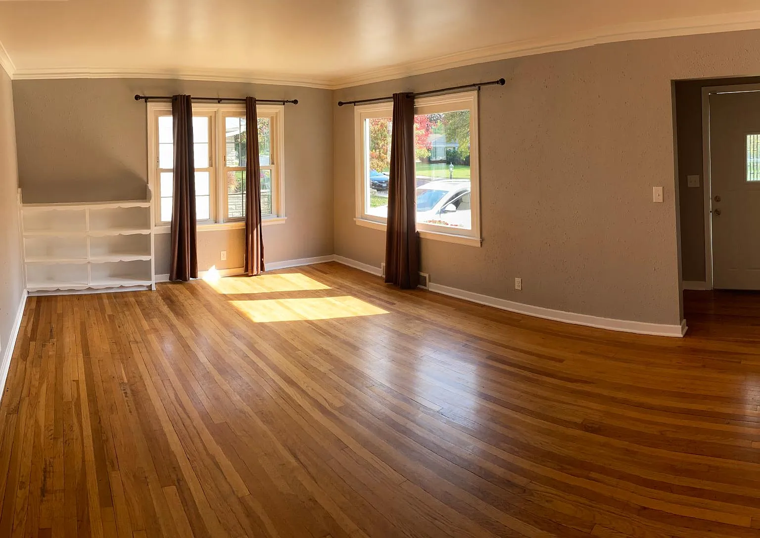 515 W Knoll Crest Dr — Photo 4
