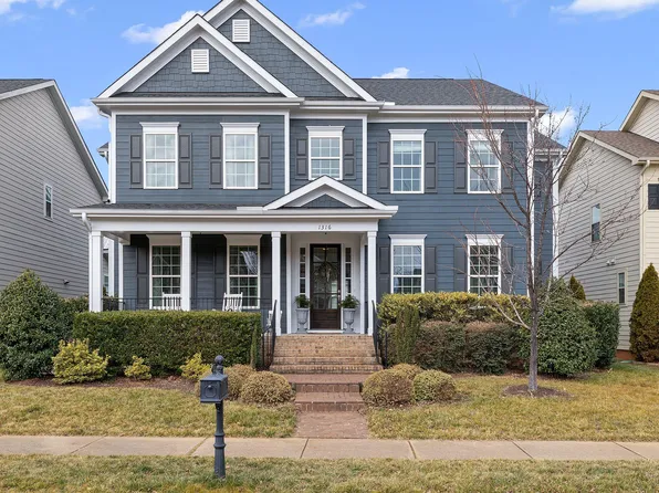 1316 Revolution Cir, Raleigh, NC 27603