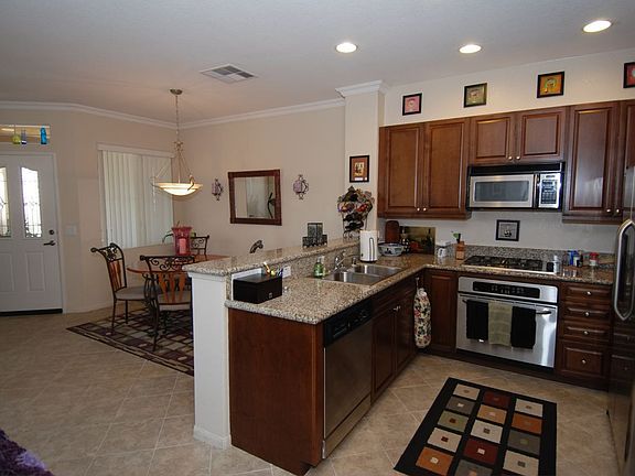 3rd image of 12680 Elisa Ln Unit 220