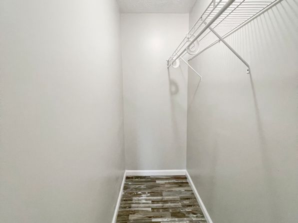 1200 W Bethel Ave #202