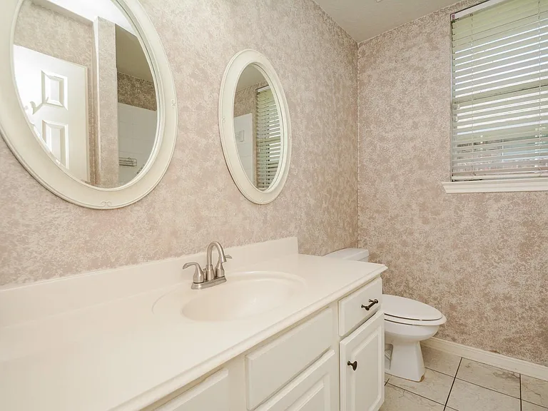918 Tennyson Dr — Photo 26