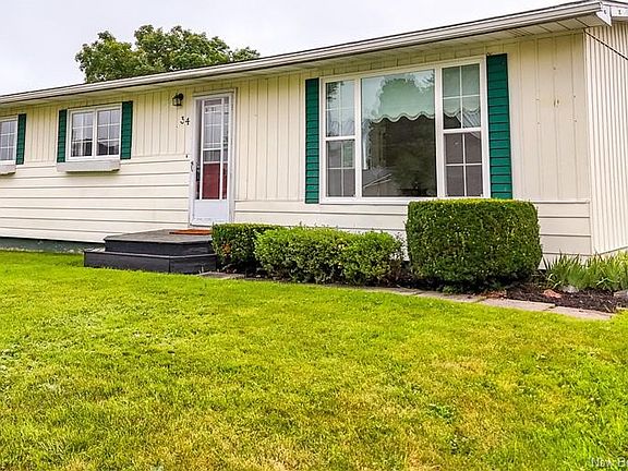 4th image of 35 Harding Dr