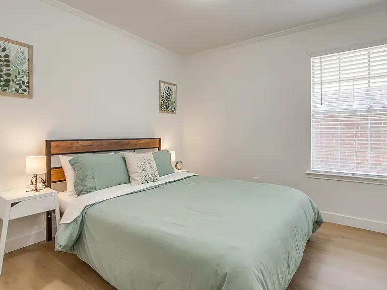 7851 Maiden Ln — Photo 20