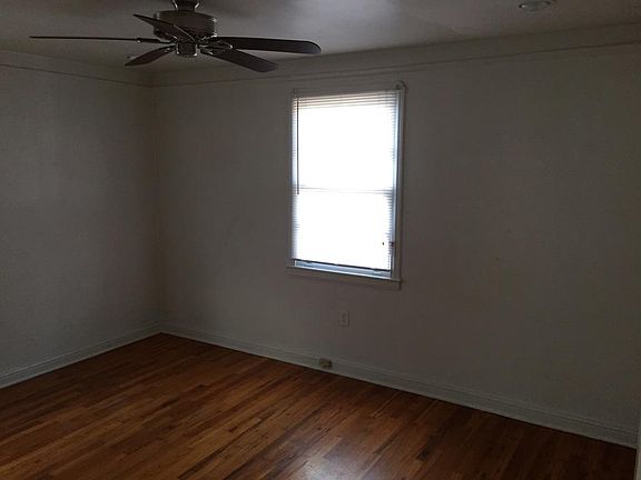 5th image of 7827 Pearl St