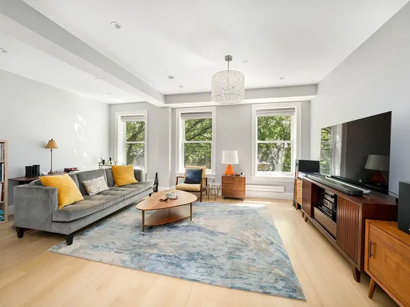 215 Lafayette Ave #C, Brooklyn, NY 11238