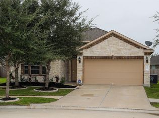 3223 Emma Lake Ct, Dickinson, TX 77539