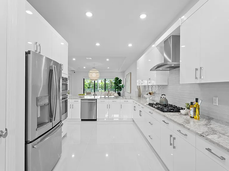 5603 Delacroix Ter — Photo 15