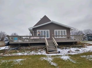 3445 W Lakeshore Dr, Crown Point, IN 46307