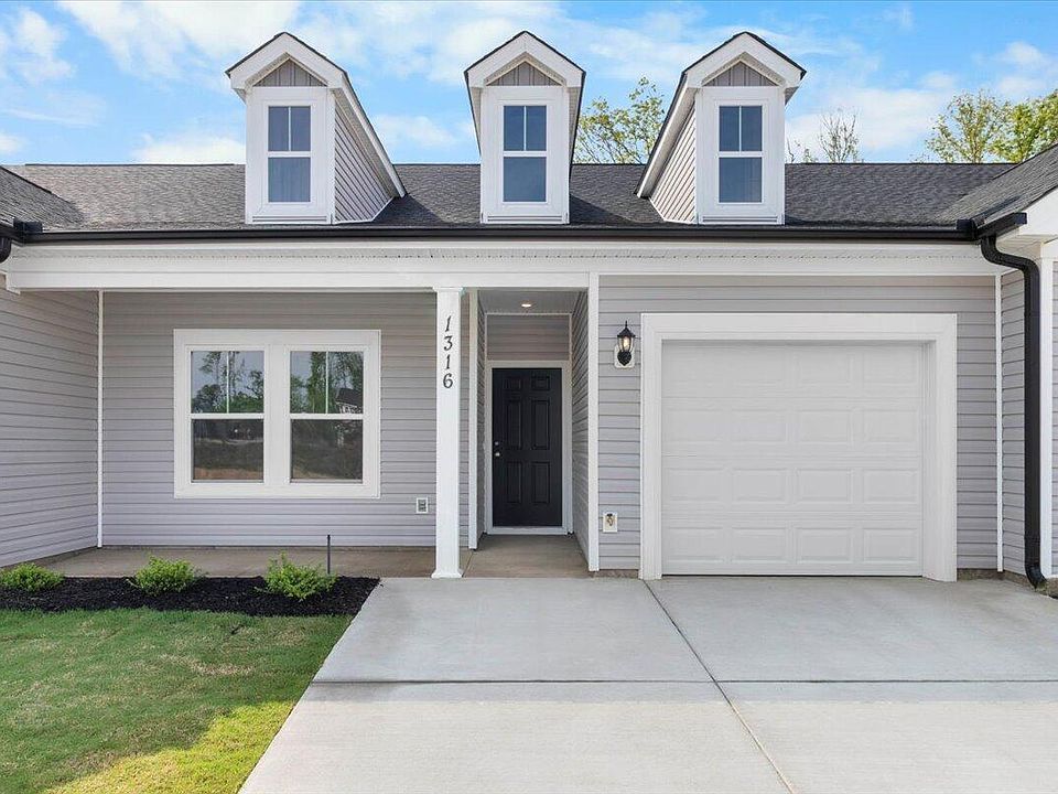 1st image of 1316 Newbern Drive #9B