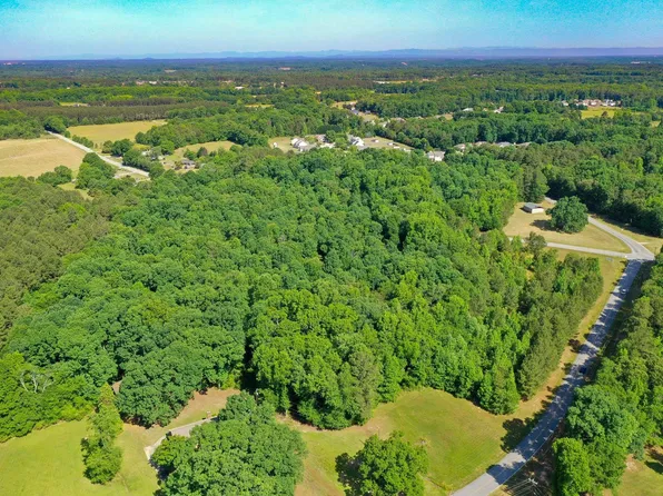 W Georgia Rd, Piedmont, SC 29673