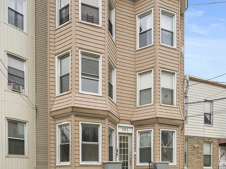 101 Zabriskie St #1 — Photo 16