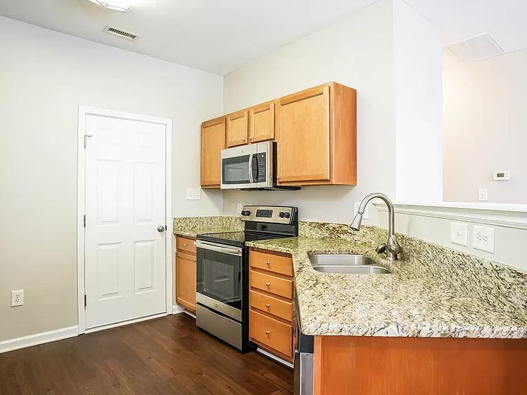 2306 King Malcolm Ln — Photo 10