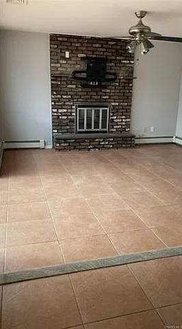 3 bed, 2.0 bath, 1444 sqft, $4,950 — Photo 4