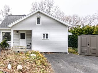 481 McCall Rd, Rochester, NY 14616