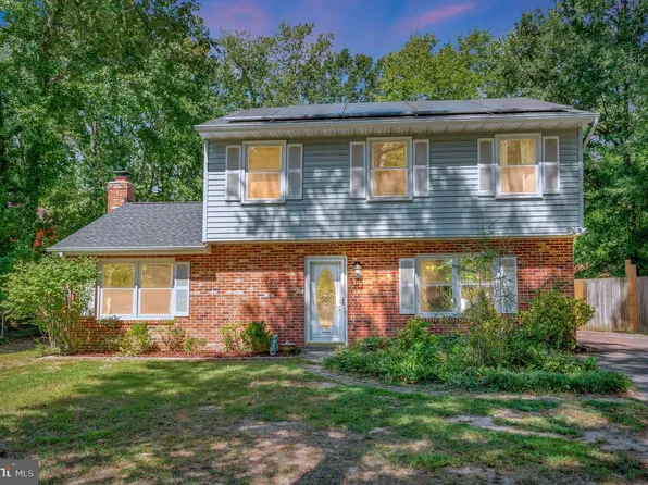 26 Teton Dr, Fredericksburg, VA 22408