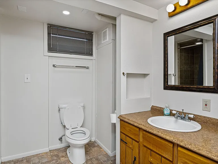 1471 Country Home Ln — Photo 11