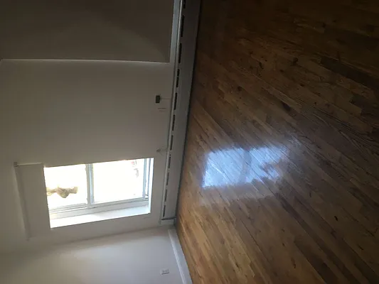 Rented by Melissa Conanan, LREB | media 8