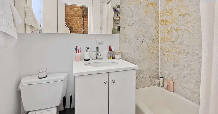 Rented by Dalan Rentals | media 10