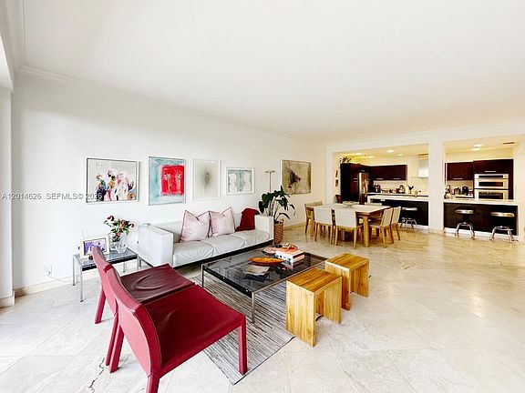 5th image of 201 Crandon Blvd APT 424