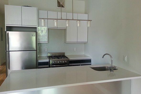 2nd image of 500 Putnam Ave #3A