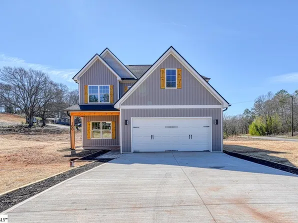 100 Ingram Ln, Piedmont, SC 29673