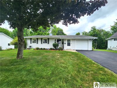 9 Lincoln St, Mayville, NY, 14757