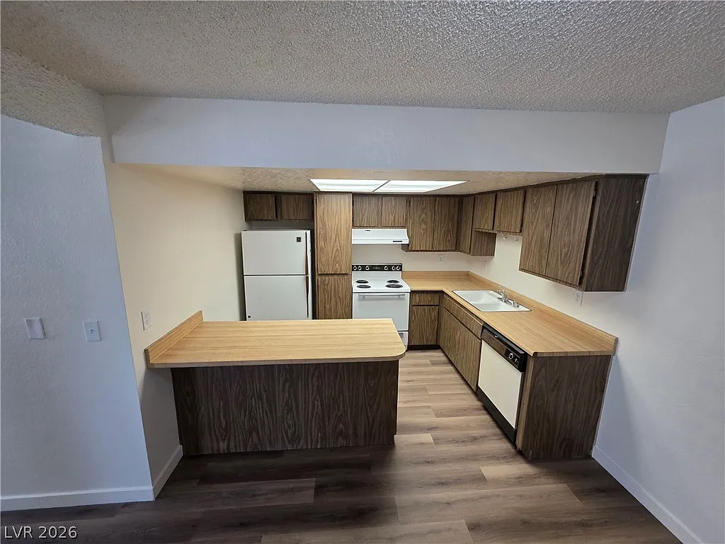 5312 Redberry St — Photo 3