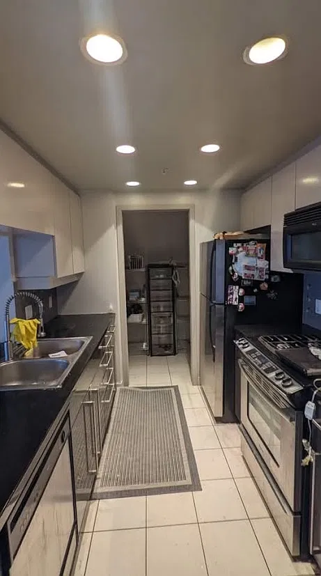 2 bed, 1000 sqft, $4,100 — Photo 4