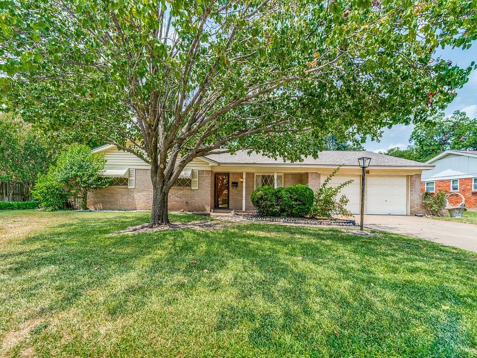 1st image of 4921 Caton Dr