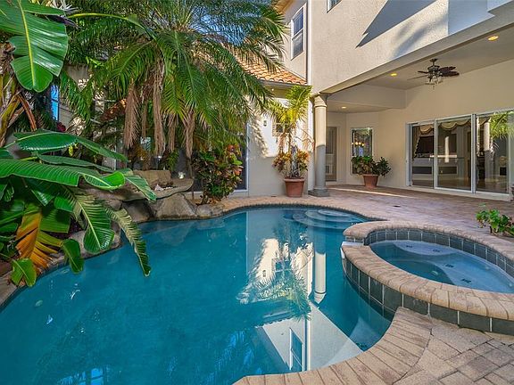 5th image of 2339 Pinehurst Ct