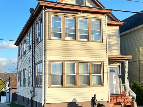 498 McKeon St, Perth Amboy, NJ 08861