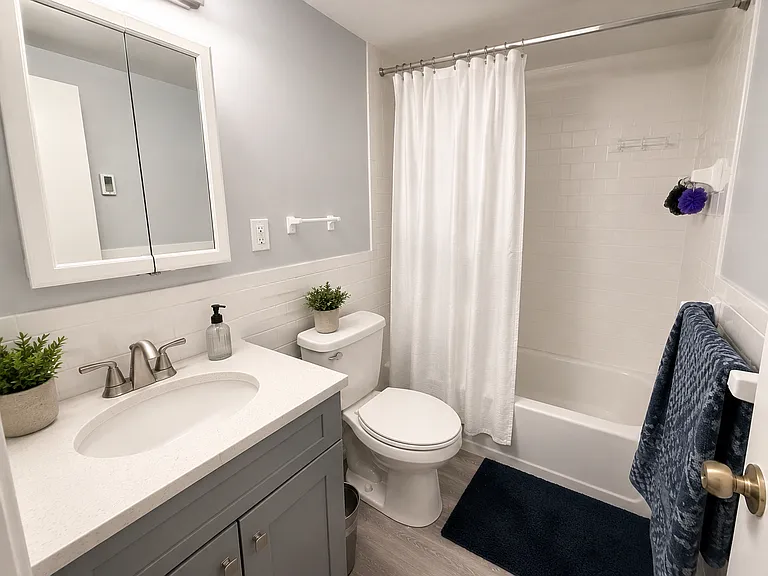 530 Vfw Pkwy #101 — Photo 6