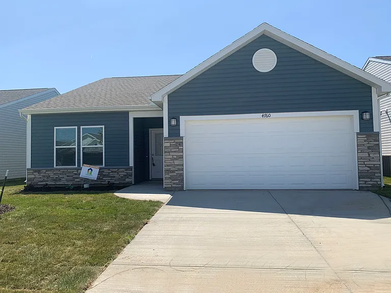 Avalon Bluffs — Photo 48