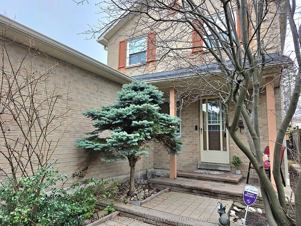 1st image of 3169 Bartholomew Cres