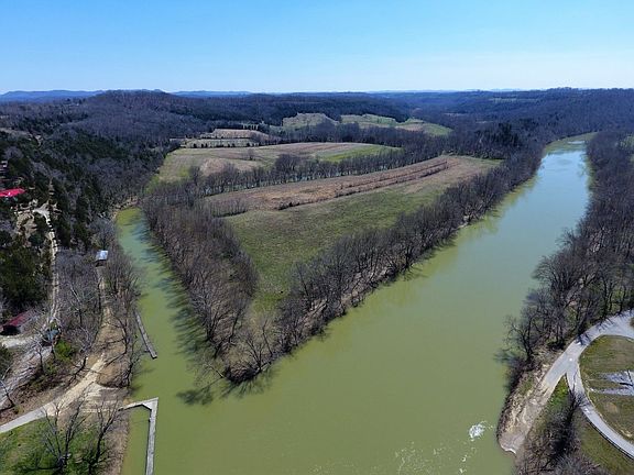 Drone shot of the junction of the kentucky river and red river along the northern border