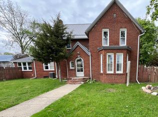 400 W Peck Ave, White Pigeon, MI 49099
