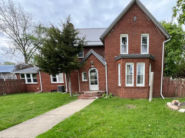 400 W Peck Ave, White Pigeon, MI 49099