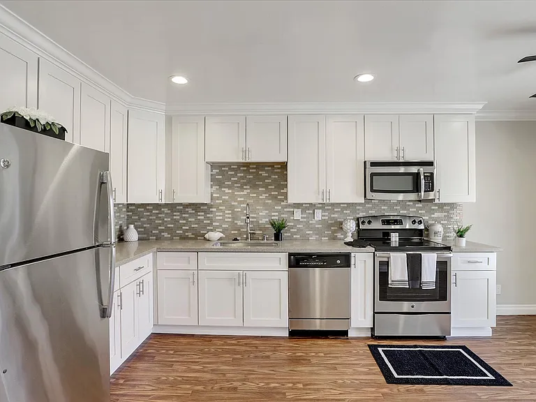 Two Bedroom Two Bath Kitchen