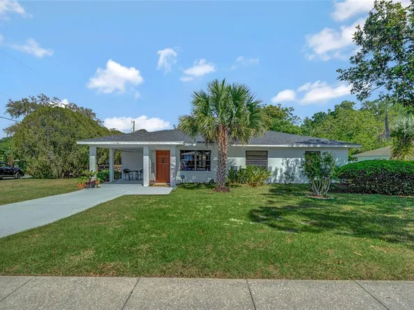 1016 Glenridge Dr, Leesburg, FL 34748