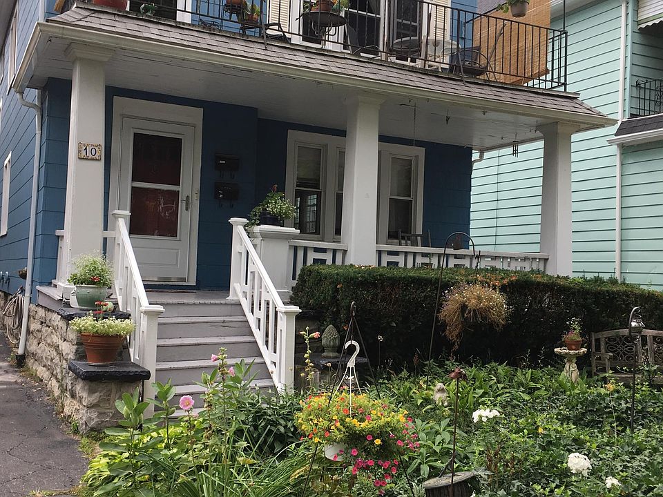 1st image of 10 Sterling Ave