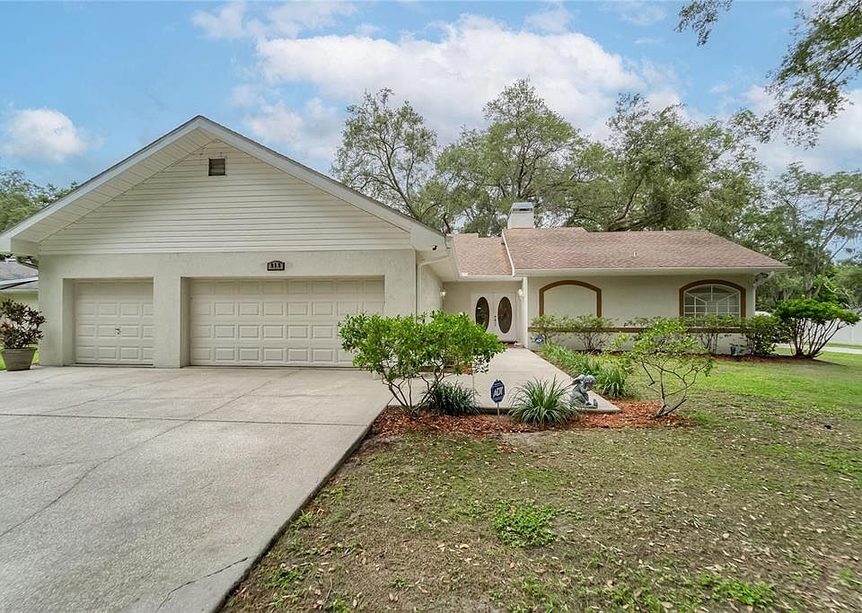 1st image of 919 Sylvia Ln