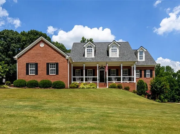 4720 Martins Crossing West Dr, Flowery Branch, GA 30542